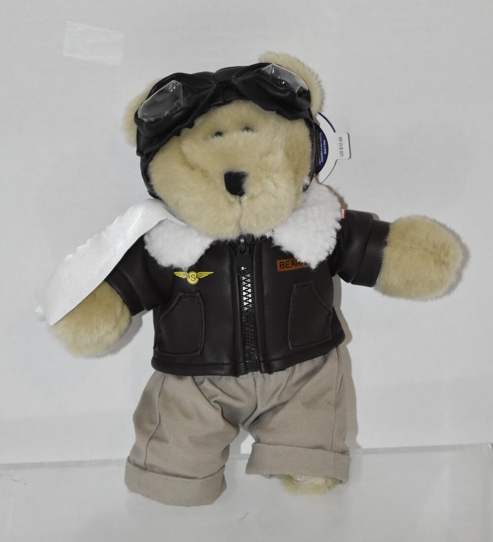 Vintage 2004 Starbucks Bearista Bear 32nd Edition Aviator Pilot Plush 186469